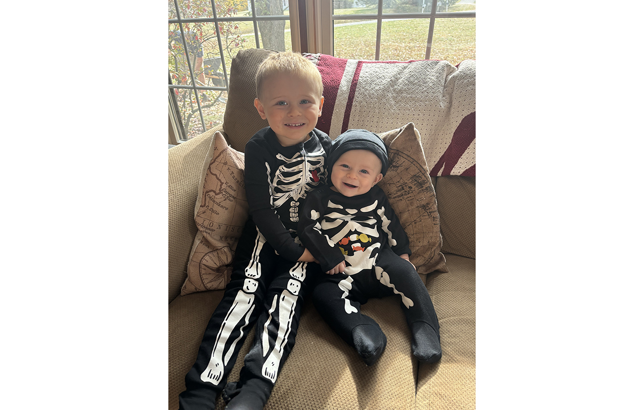 Image for Happy little skeletons. (Halloween)
